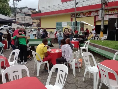 Dia-do-Pobre-na-Paroquia-do-Sagrado-em-Teresopolis-9