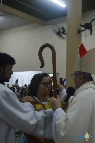 Dom-Joel-Crisma-na-Paroquia-Sao-Sebastiao-em-Piabeta Fotos-Pascom-da-Paroquia-15