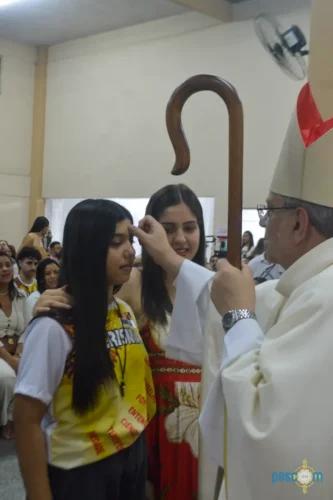 Dom-Joel-Crisma-na-Paroquia-Sao-Sebastiao-em-Piabeta Fotos-Pascom-da-Paroquia-23