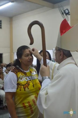 Dom-Joel-Crisma-na-Paroquia-Sao-Sebastiao-em-Piabeta Fotos-Pascom-da-Paroquia-25