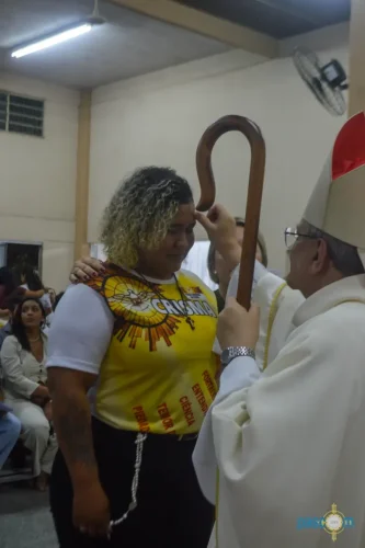 Dom-Joel-Crisma-na-Paroquia-Sao-Sebastiao-em-Piabeta Fotos-Pascom-da-Paroquia-26