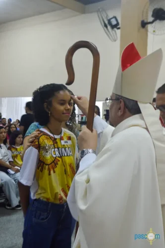 Dom-Joel-Crisma-na-Paroquia-Sao-Sebastiao-em-Piabeta Fotos-Pascom-da-Paroquia-28