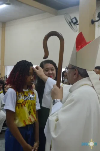 Dom-Joel-Crisma-na-Paroquia-Sao-Sebastiao-em-Piabeta Fotos-Pascom-da-Paroquia-29