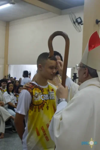 Dom-Joel-Crisma-na-Paroquia-Sao-Sebastiao-em-Piabeta Fotos-Pascom-da-Paroquia-32