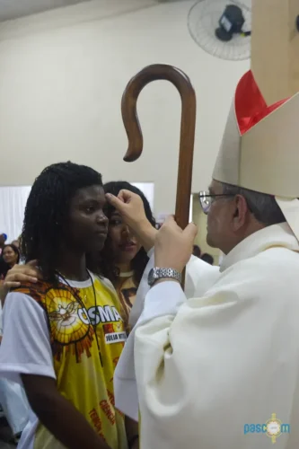 Dom-Joel-Crisma-na-Paroquia-Sao-Sebastiao-em-Piabeta Fotos-Pascom-da-Paroquia-51