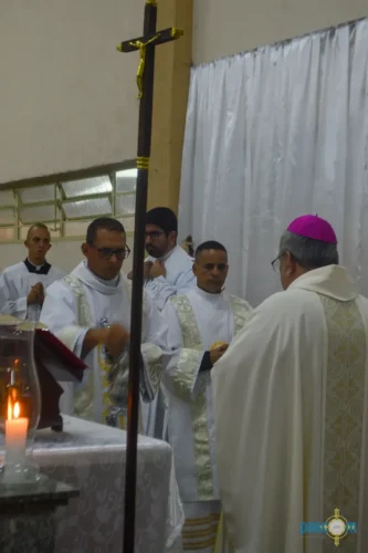 Dom-Joel-Crisma-na-Paroquia-Sao-Sebastiao-em-Piabeta Fotos-Pascom-da-Paroquia-66