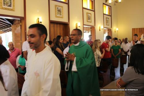 Dom Joel na Comunidade do Vale das Videiras_Paróquia de Araras_Foto Rogerio Tosta_Ascom Diocese de Petrópolis