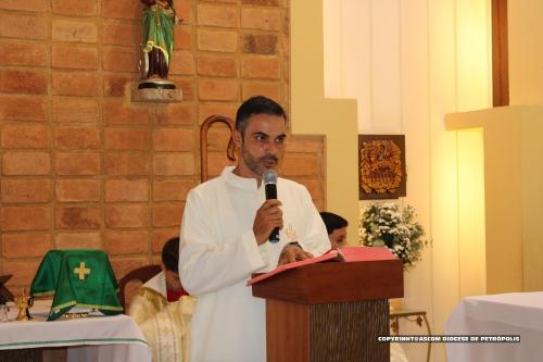 Dom Joel na Comunidade do Vale das Videiras_Paróquia de Araras_Foto Rogerio Tosta_Ascom Diocese de Petrópolis
