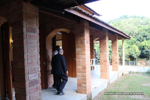 Dom Joel na Comunidade do Vale das Videiras_Paróquia de Araras_Foto Rogerio Tosta_Ascom Diocese de Petrópolis