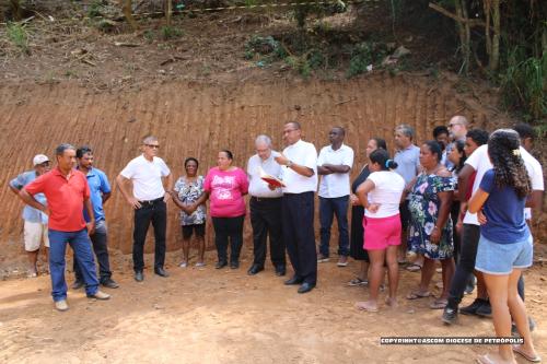 Dom Joel na Comunidade do Vale das Videiras_Paróquia de Araras_Foto Rogerio Tosta_Ascom Diocese de Petrópolis