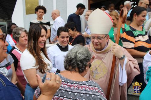 Dom Joel visita Santuário Nossa Senhora do Amor Divino