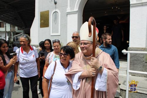 Dom Joel visita Santuário Nossa Senhora do Amor Divino