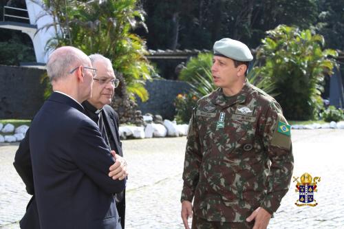 Dom Joel Visita Batalhão do Exército em Petrópolis_Fotos Rogerio Tosta