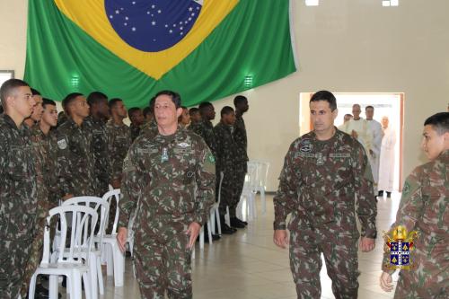 Dom Joel Visita Batalhão do Exército em Petrópolis_Fotos Rogerio Tosta