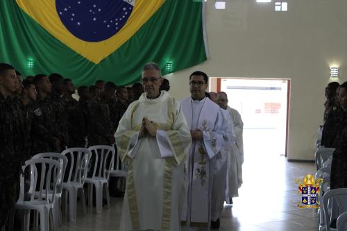 Dom Joel Visita Batalhão do Exército em Petrópolis_Fotos Rogerio Tosta