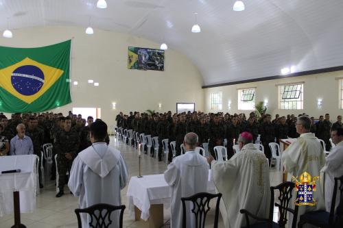 Dom Joel Visita Batalhão do Exército em Petrópolis_Fotos Rogerio Tosta