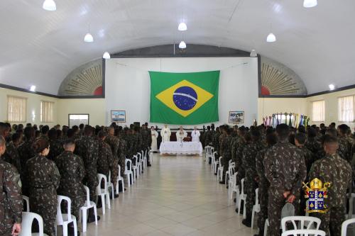 Dom Joel Visita Batalhão do Exército em Petrópolis_Fotos Rogerio Tosta