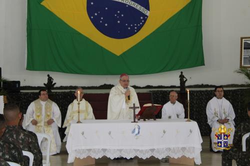 Dom Joel Visita Batalhão do Exército em Petrópolis_Fotos Rogerio Tosta