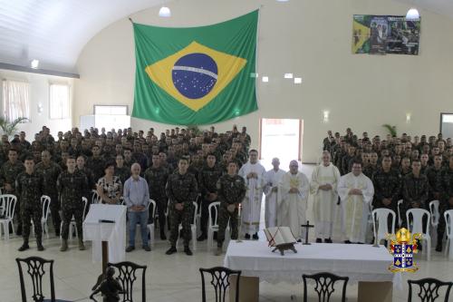 Dom Joel Visita Batalhão do Exército em Petrópolis_Fotos Rogerio Tosta