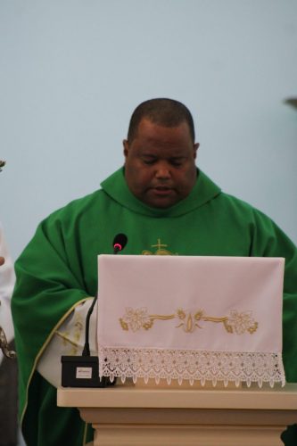 Encontro-dos-Ex-alunos-do-Seminario-Diocesano-70