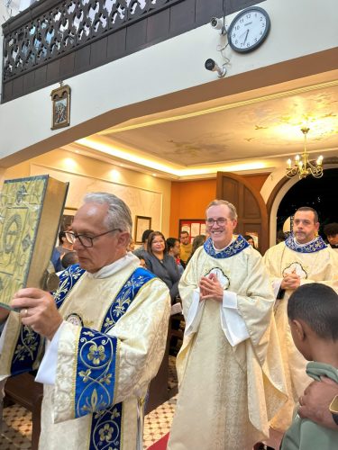 Festa-da-Padroeira-da-Diocese-Nossa-Senhora-do-Amor-Divino-10