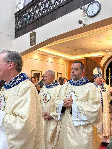 Festa-da-Padroeira-da-Diocese-Nossa-Senhora-do-Amor-Divino-11