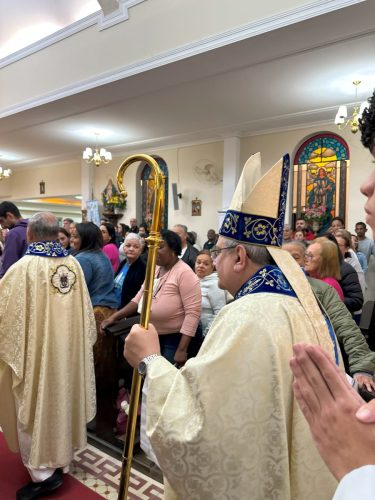 Festa-da-Padroeira-da-Diocese-Nossa-Senhora-do-Amor-Divino-16