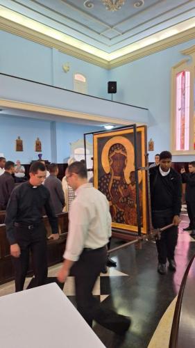 Icone-de-nossa-senhorano-seminario-diocesano-45