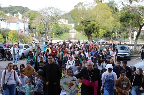 Jubileu das Crianças Decanato São Pedro de Alcântara na Igreja Jubilar Catedral de Petrópolis - Fotos Davi Corrêa e Rogerio Tosta