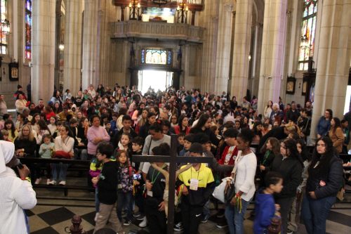 Jubileu das Crianças Decanato São Pedro de Alcântara na Igreja Jubilar Catedral de Petrópolis - Fotos Davi Corrêa e Rogerio Tosta