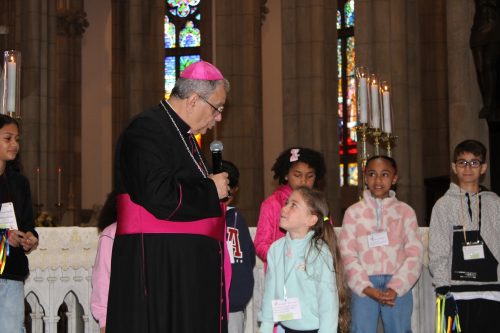 Jubileu das Crianças Decanato São Pedro de Alcântara na Igreja Jubilar Catedral de Petrópolis - Fotos Davi Corrêa e Rogerio Tosta