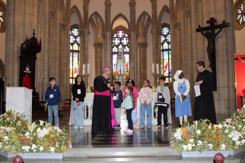 Jubileu das Crianças Decanato São Pedro de Alcântara na Igreja Jubilar Catedral de Petrópolis - Fotos Davi Corrêa e Rogerio Tosta