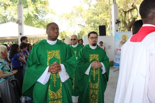 Jubileu-dos-Catequistas-na-Igreja-Jubilar-de-Poco-Bento-em-Mage-26