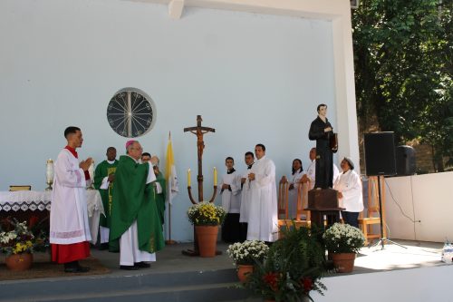 Jubileu-dos-Catequistas-na-Igreja-Jubilar-de-Poco-Bento-em-Mage-33