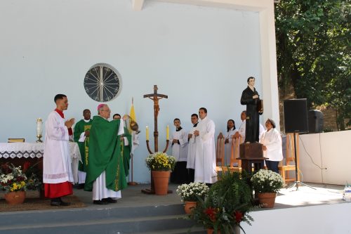 Jubileu-dos-Catequistas-na-Igreja-Jubilar-de-Poco-Bento-em-Mage-34