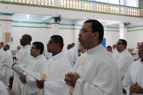 Jubileu-dos-sacerdotes-da-Diocese-de-Petropolis-192