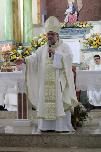 Ministerios-de-Leitor-e-Acolitos-aos-seminaristas-2025-42