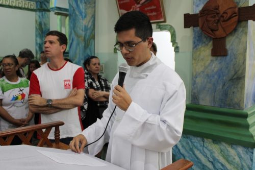 Ministerios-de-Leitor-e-Acolitos-aos-seminaristas-2025-81