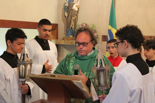 Missa-Capela-N.-Sra.-de-Monserrat-Paroquia-Sao-Cristovao-Teresopolis-37