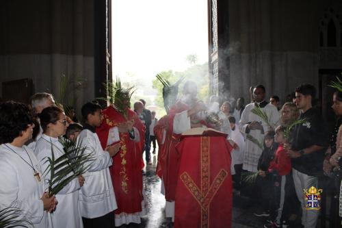 Missa-Domingo-de-Ramos-na-Catedral-de-Petropolis-com-Dom-Joel-8