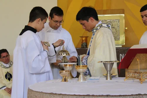 Missa-Neo-Sacerdotes-no-Convento-Madre-Regina-28