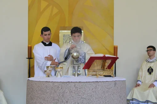 Missa-Neo-Sacerdotes-no-Convento-Madre-Regina-31