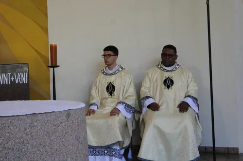 Missa-Neo-Sacerdotes-no-Convento-Madre-Regina-5