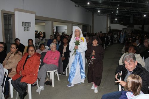 Missa-Nossa-Senhora-de-Fatima-em-Madame-Machado-28