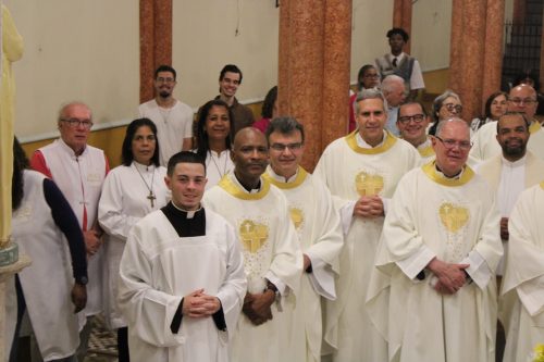 Missa-aniversario-Dom-Joel-na-Paroquia-Santo-Antonio-do-Alto-da-Serra-116