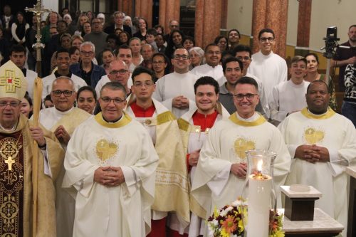 Missa-aniversario-Dom-Joel-na-Paroquia-Santo-Antonio-do-Alto-da-Serra-119