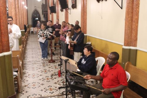 Missa-aniversario-Dom-Joel-na-Paroquia-Santo-Antonio-do-Alto-da-Serra-36