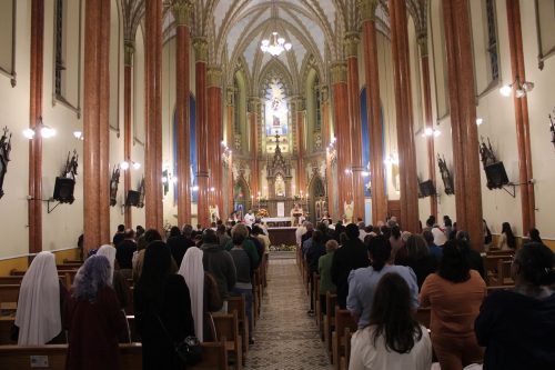 Missa-aniversario-Dom-Joel-na-Paroquia-Santo-Antonio-do-Alto-da-Serra-37