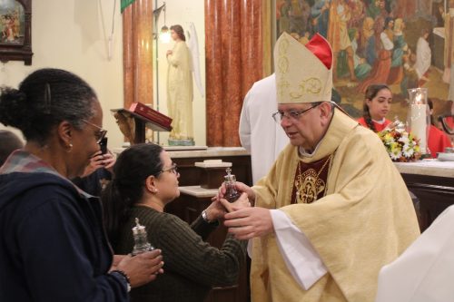 Missa-aniversario-Dom-Joel-na-Paroquia-Santo-Antonio-do-Alto-da-Serra-62
