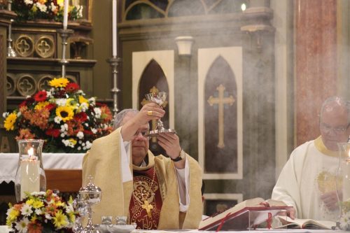 Missa-aniversario-Dom-Joel-na-Paroquia-Santo-Antonio-do-Alto-da-Serra-73